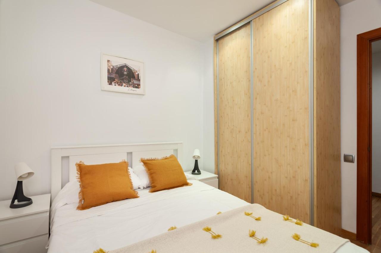 바르셀로나 Flateli Paris 아파트 외부 사진